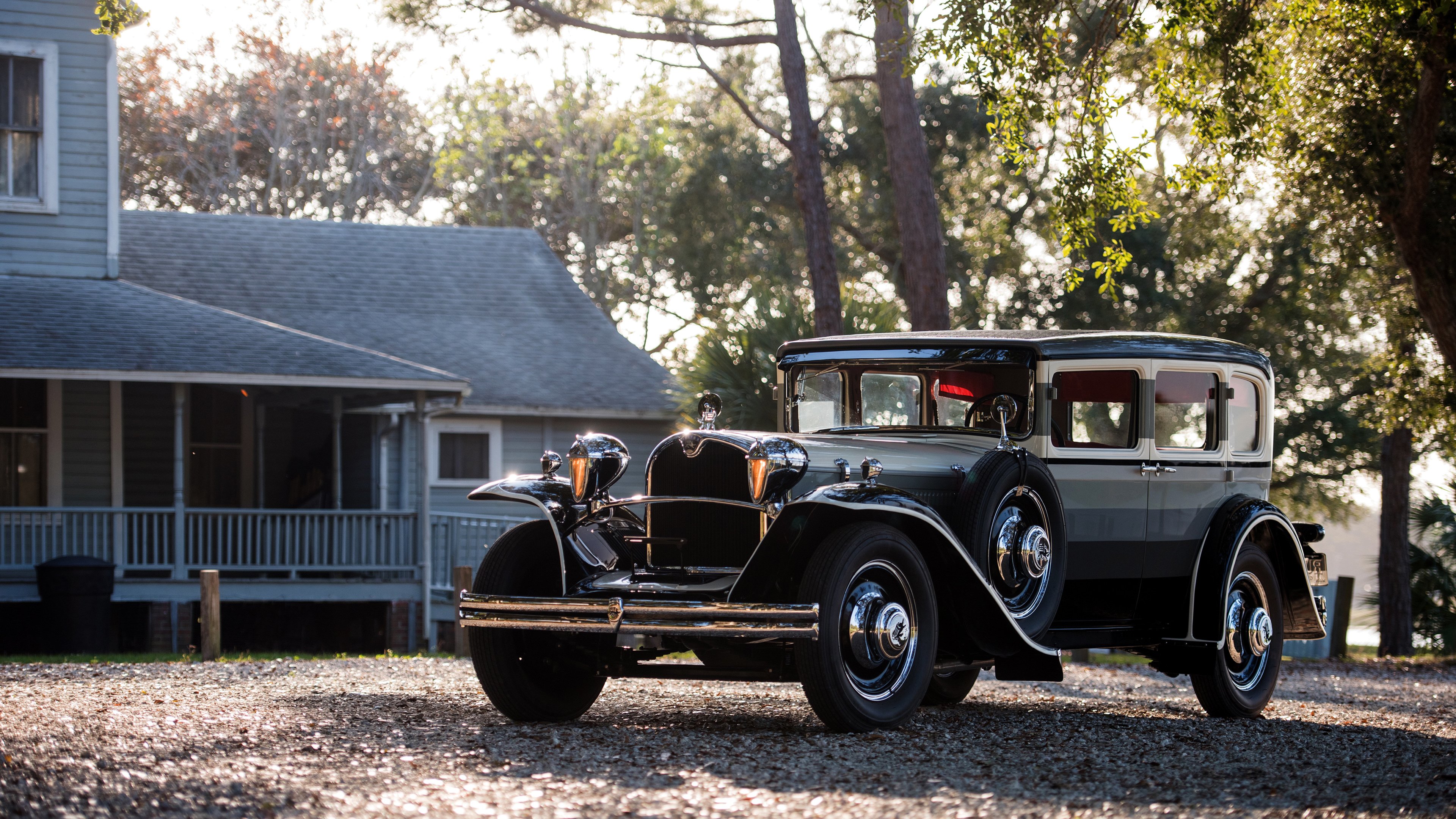 开云电竞账号入口-关键时刻,狼王蒂伊多次投中决定胜负的远距离三分!,狼王大帝